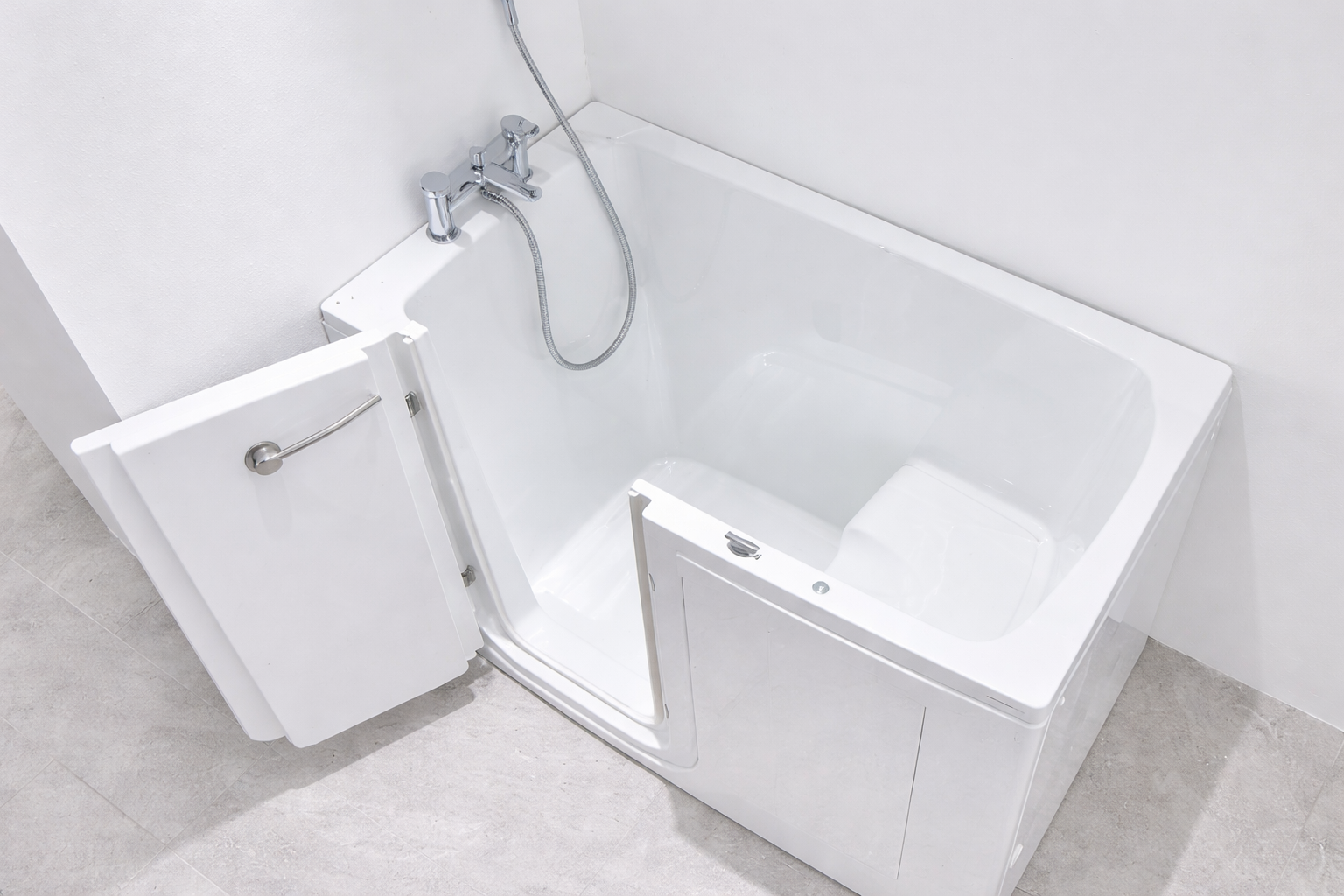 Tenessee walk-in easy access mobility bath