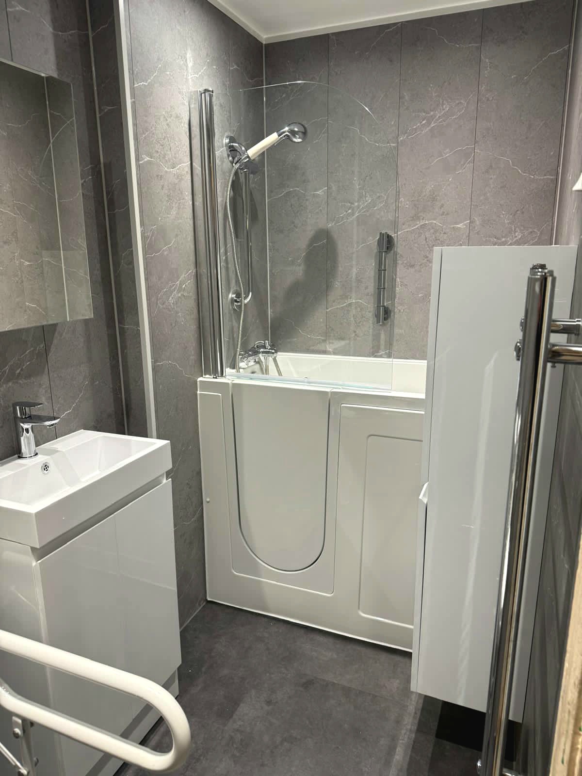 mobility walk-in bath for small spaces for comfort bathing